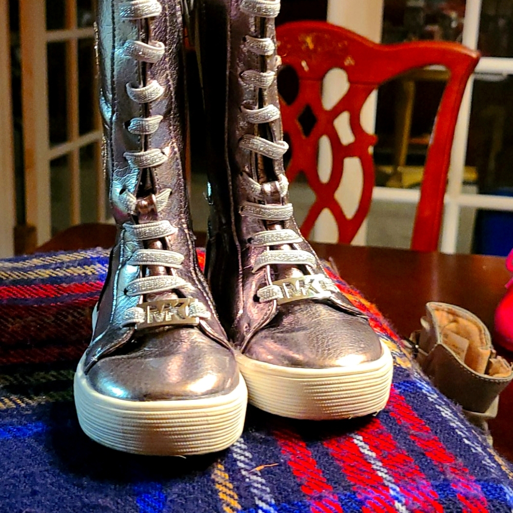 Micheal kors boot sneakers